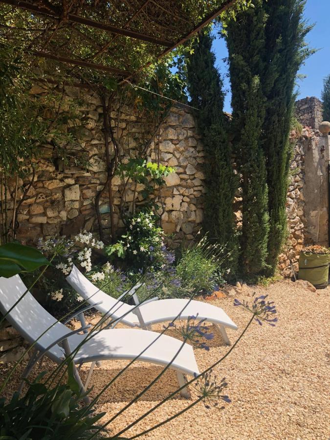 La Maison Blanche Uzes La Bastide-dʼEngras Exterior foto